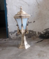 Post top Gate light,