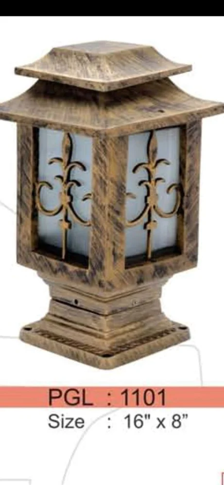 Black Post Top Light