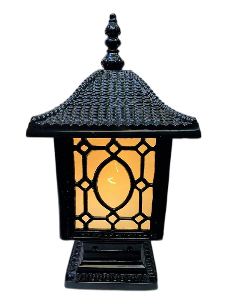 Antique Gate Light