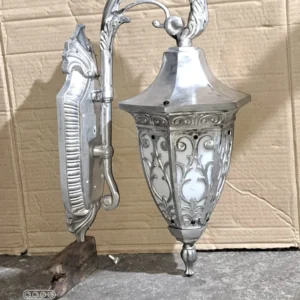 Outdoor Wall Bracket Light